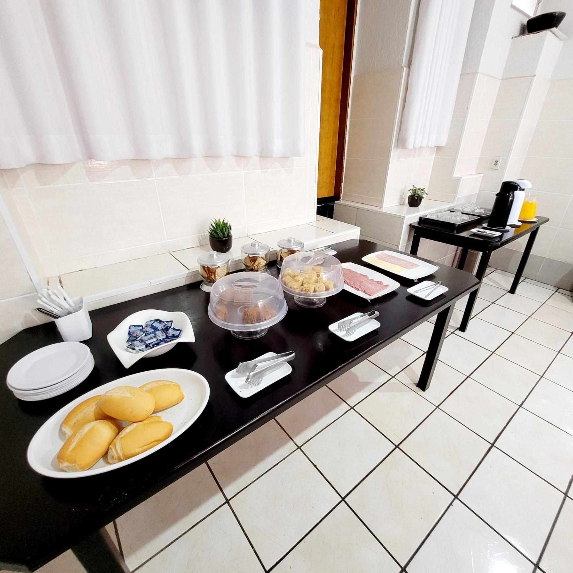 לימריה Hotel Alianca מראה חיצוני תמונה