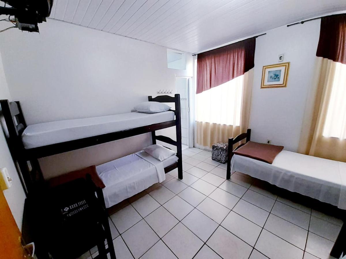 לימריה Hotel Alianca מראה חיצוני תמונה